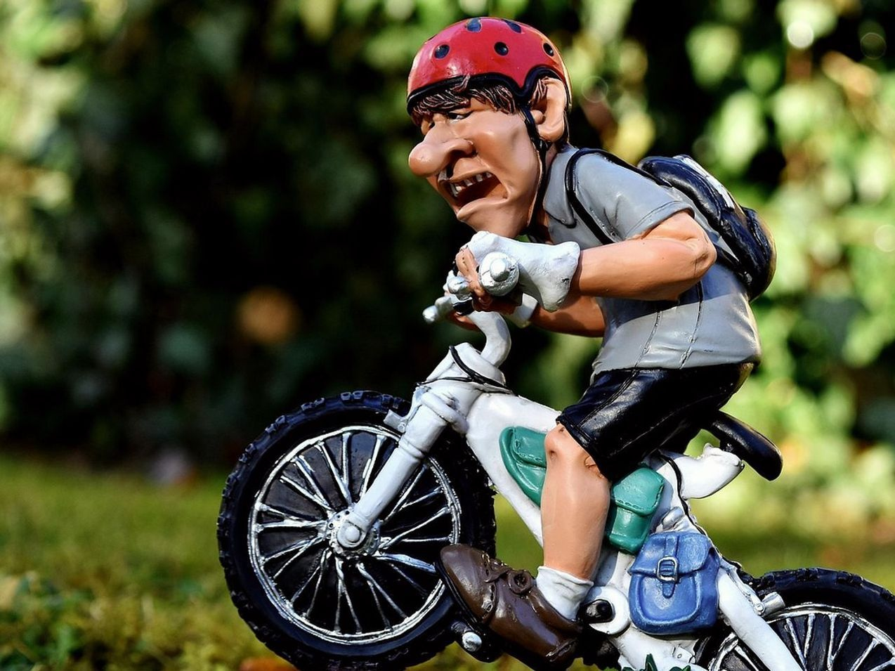 Group of anglers ready to board for a guided tour